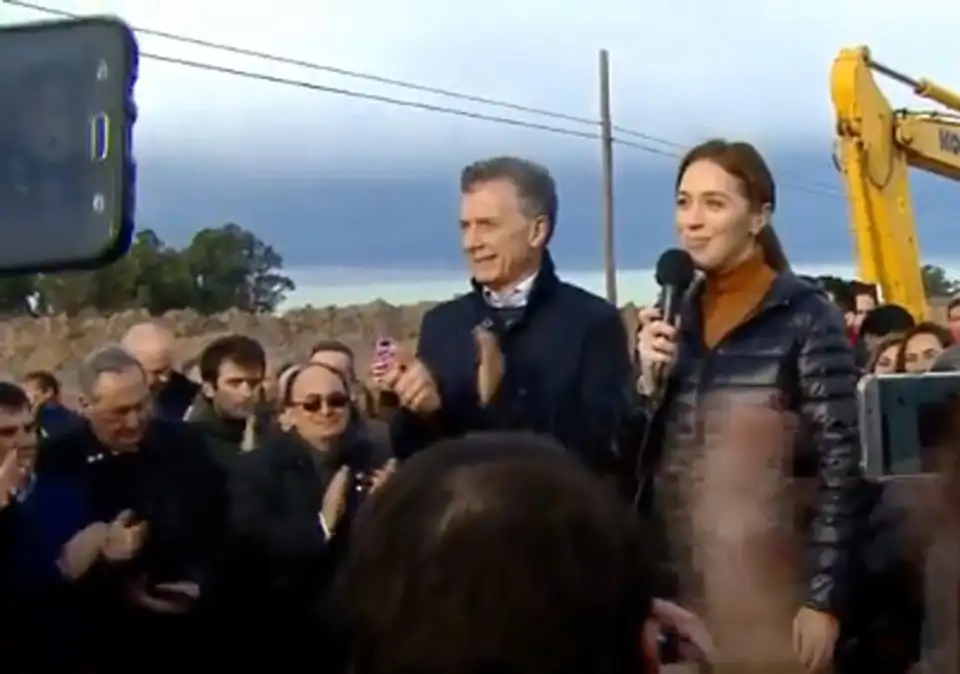 Macri recorrió obras en la Ruta 3 y recordó su infancia en Tandil cuando la transitaba