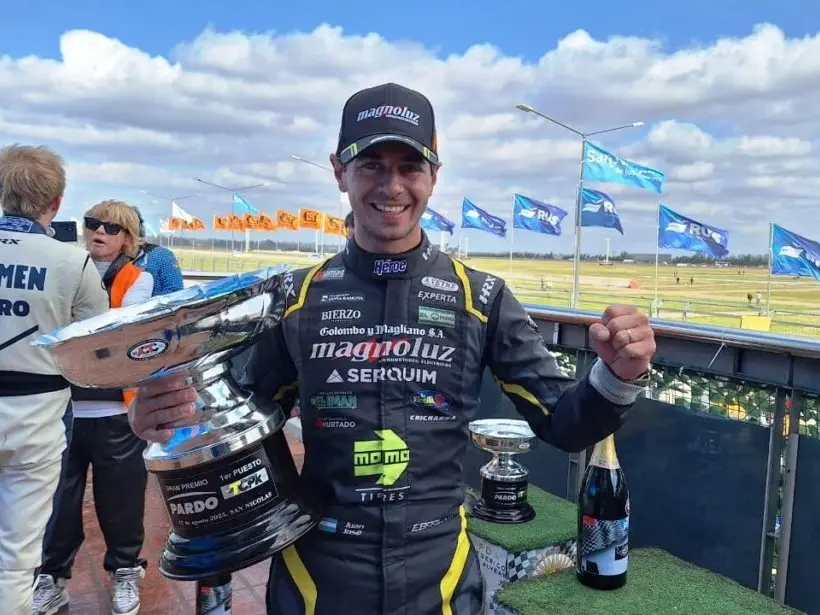 Ebarlín ganó en San Nicolás, Todino y Jakos completaron el podio de Toyota.