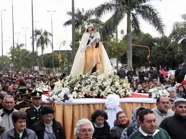 La feligresía formoseña se prepara para rendir
honores a la Virgen Nuestra Señora del Carmen