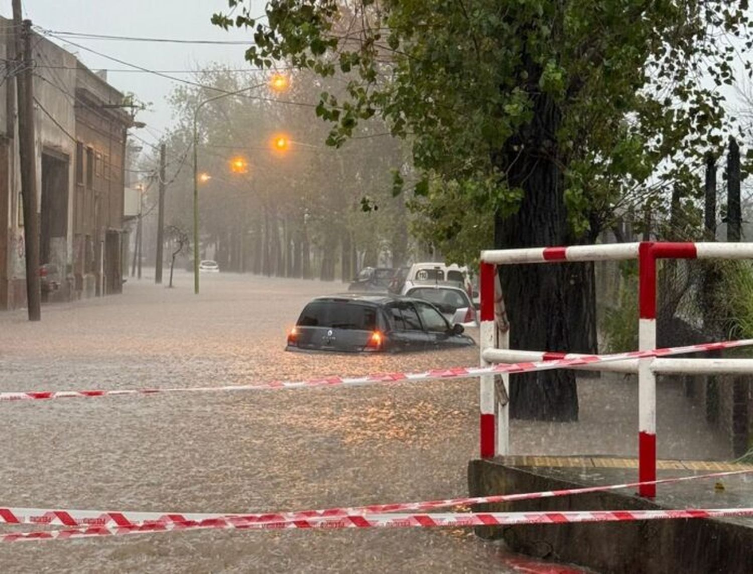 El Gobierno creó un fondo de emergencia para asistir a las localidades inundadas del norte bonaerense