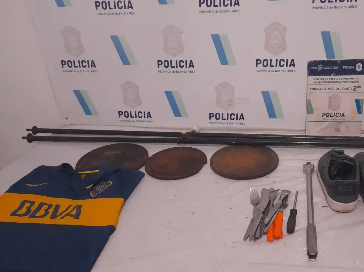 Algunos de los elemento robados.
