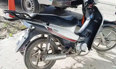Secuestran una motocicleta por ruidos molestos y conducción imprudente