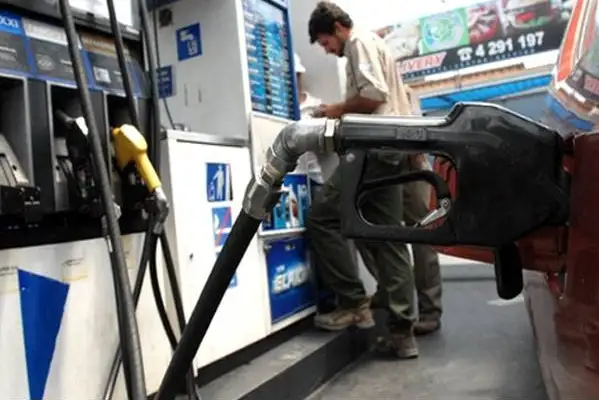YPF y Shell aumentan sus naftas desde 6%