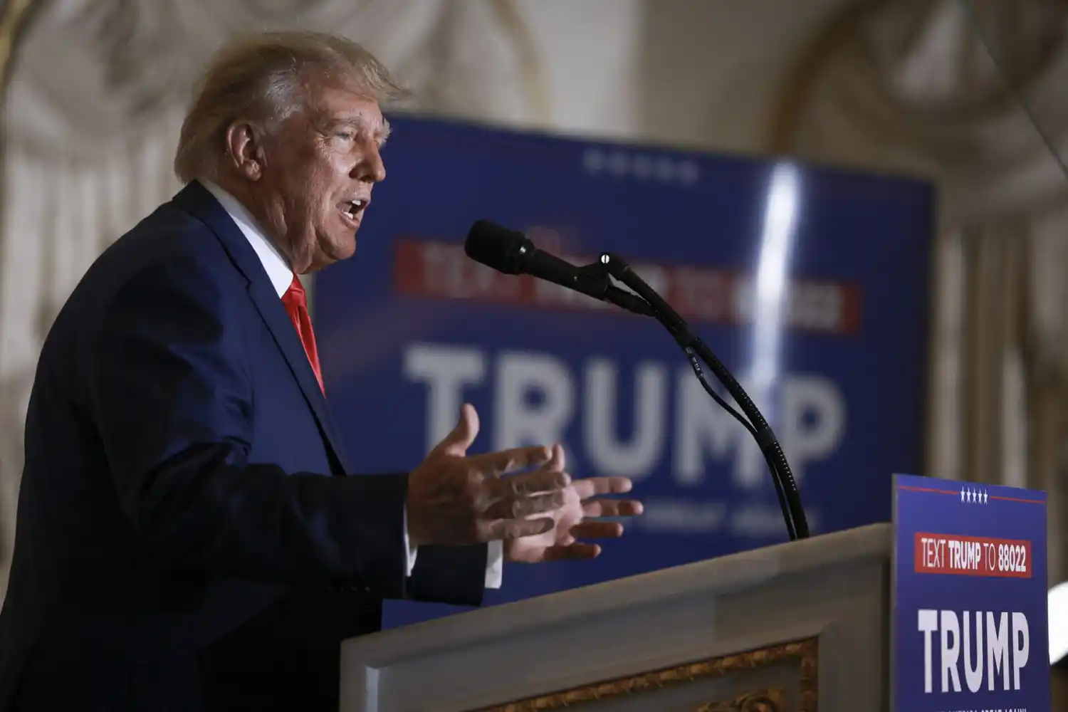 TRUMP tras ser acusado de 34 delitos: “Son infundados para interferir en las elecciones 2024”