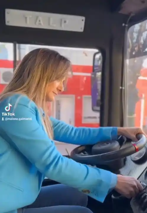 Tigre: Malena Galmarini se lanzó en campaña a bordo de #LaGalmarineta