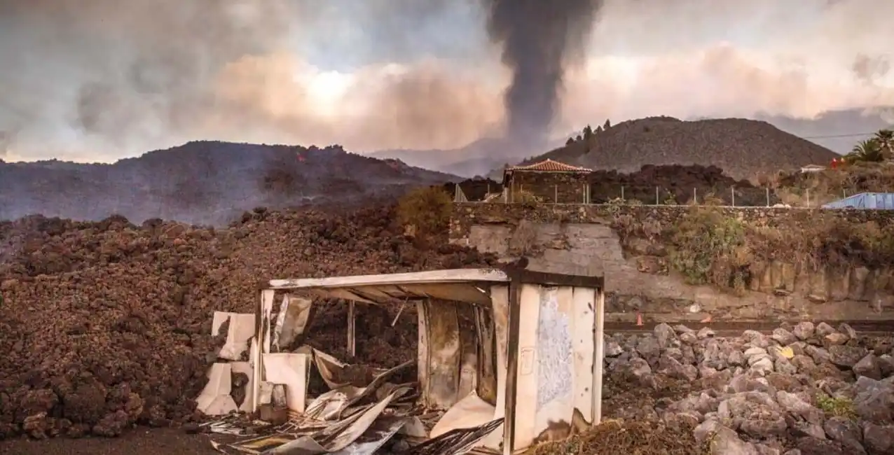 Un terremoto de 4,9 de magnitud sacudió la isla La Palma en Canarias