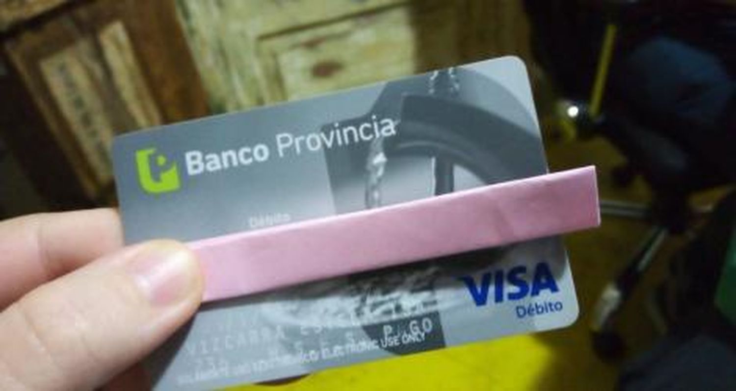 Encontraron la tarjeta de Estela Vizcarra