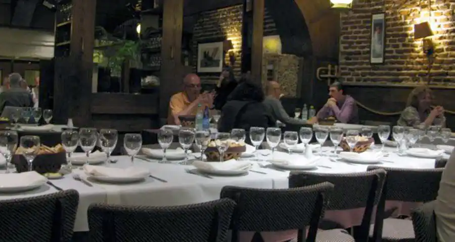 Gastronómicos advierten que "cada vez hay más desempleados" en el sector