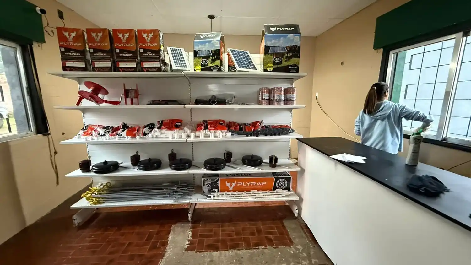 “De Zan Implementos e Insumos”: Nuevo polo comercial para el sector agropecuario