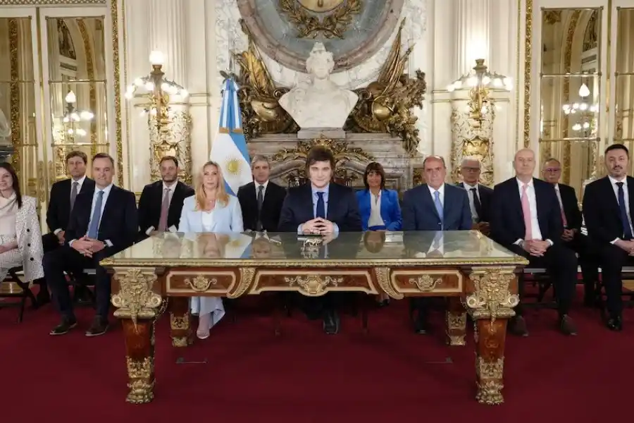 Milei resumió su primer año, camino a un 2025 "de crecimiento": chau cepo, motosierra y nuevas reglas