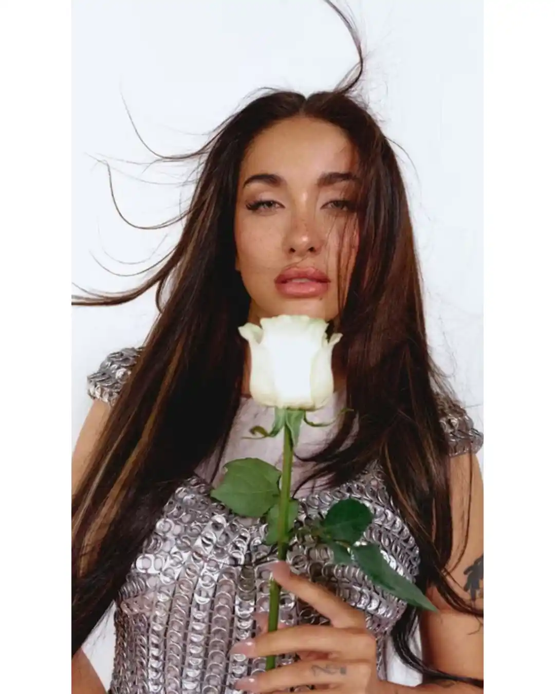 María Becerra Glamour España 3