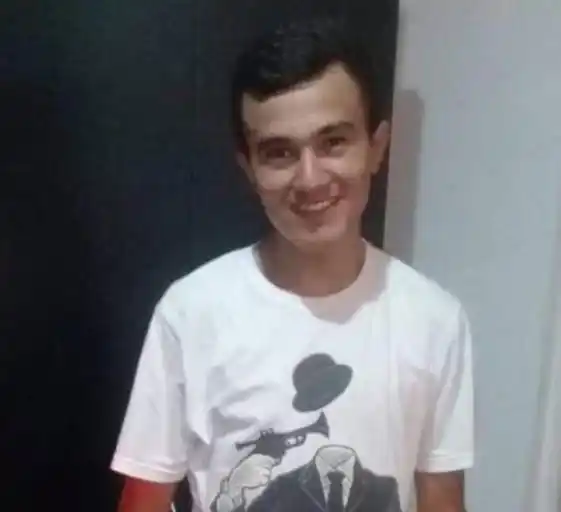 Eduardo Ezequiel Monzón, de 29 años?Fue visto por última vez el 5 de enero del 2025 en Esquina.