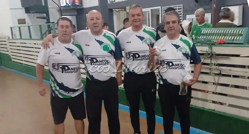 Los campeones de izq. a der. Claudio Latorraca, Claudio Castillo, Paulo Nielsen y Máximo González