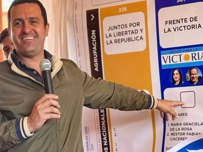 Eber Solís aseguró que “en las elecciones 
nacionales las urnas se llenarán de la boleta azul”