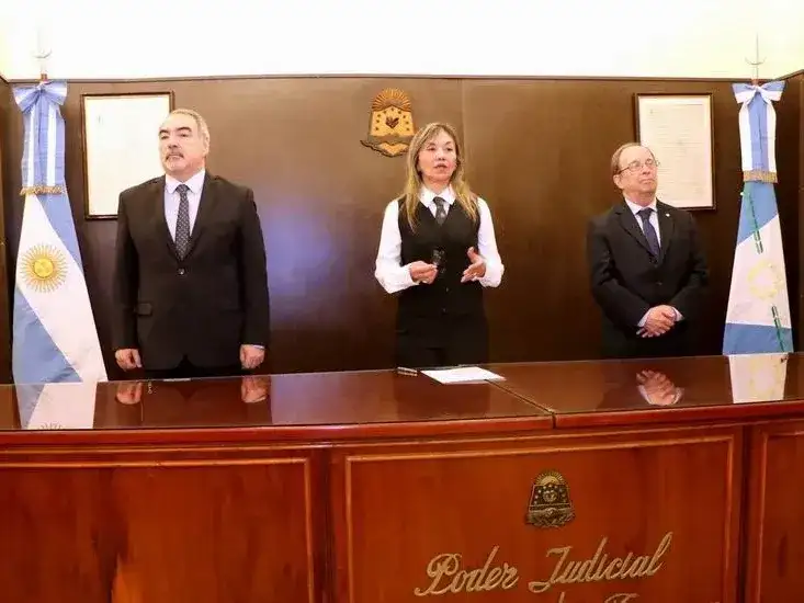 Juraron procuradores, peritos y martilleros públicos