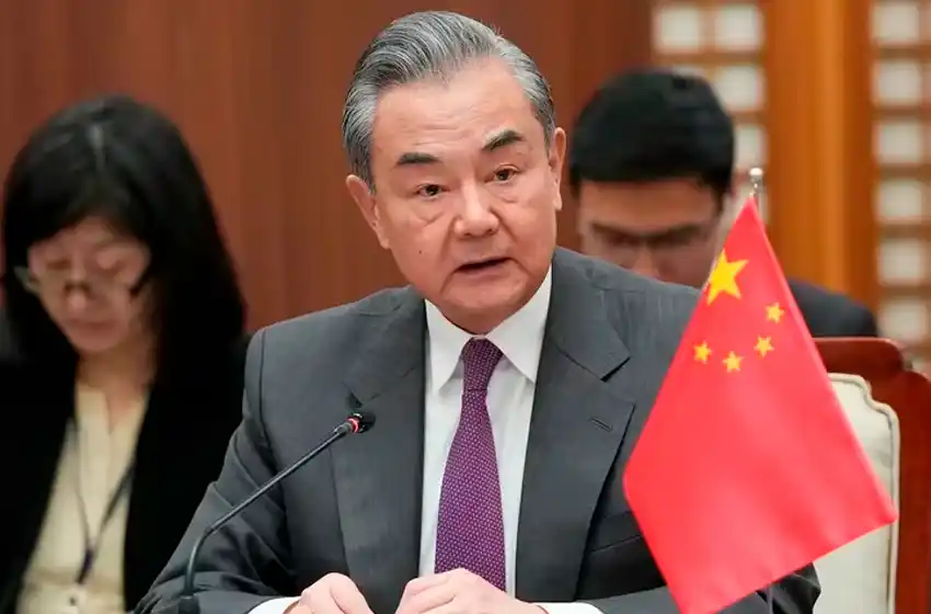 El régimen chino volvió a amenazar a Filipinas en medio de la disputa en el Mar de China Meridional