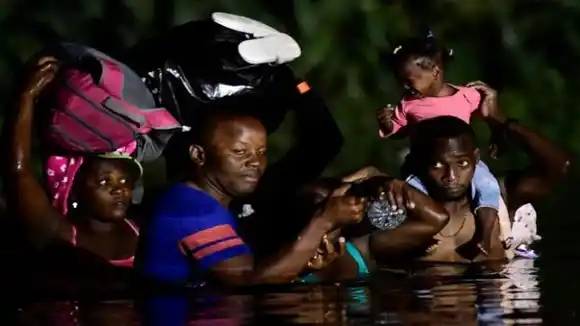LA RUTA DE LA MUERTE: hallan cadáveres de 10 migrantes haitianos, entre ellos dos niños, en la selva de Darién
