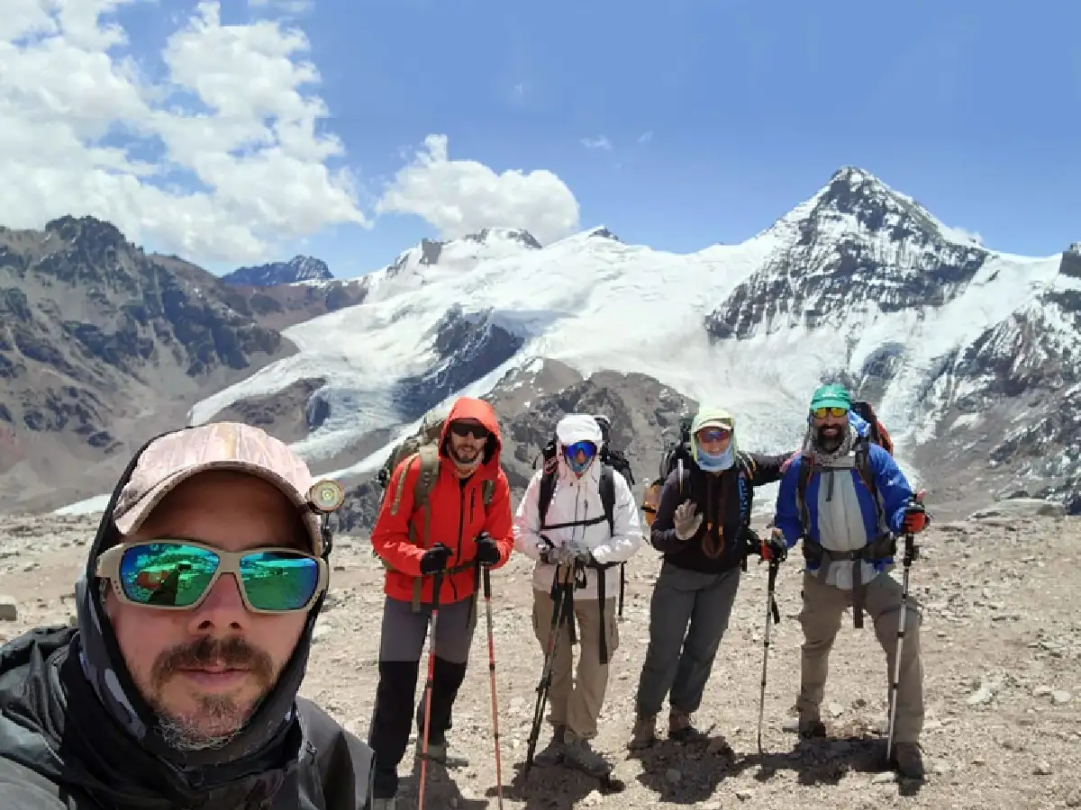 Hicieron cumbre en el Aconcagua