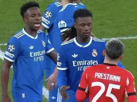 Escándalo: tras su golazo, Vinicius Jr denunció a un jugador argentino por dichos racistas