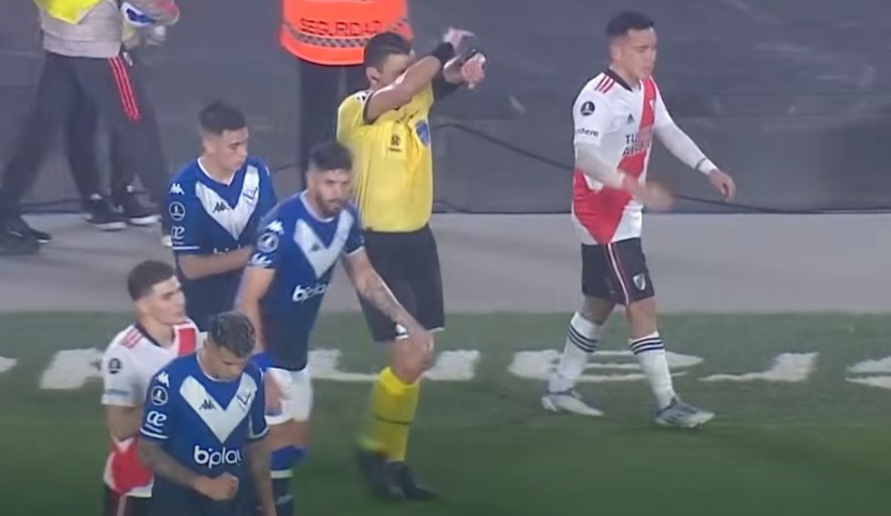 "Para mí es gol": publicaron el audio del VAR en la polémica jugada de River