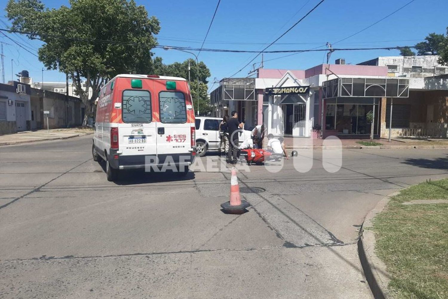 Accidente en barrio Villa Rosas