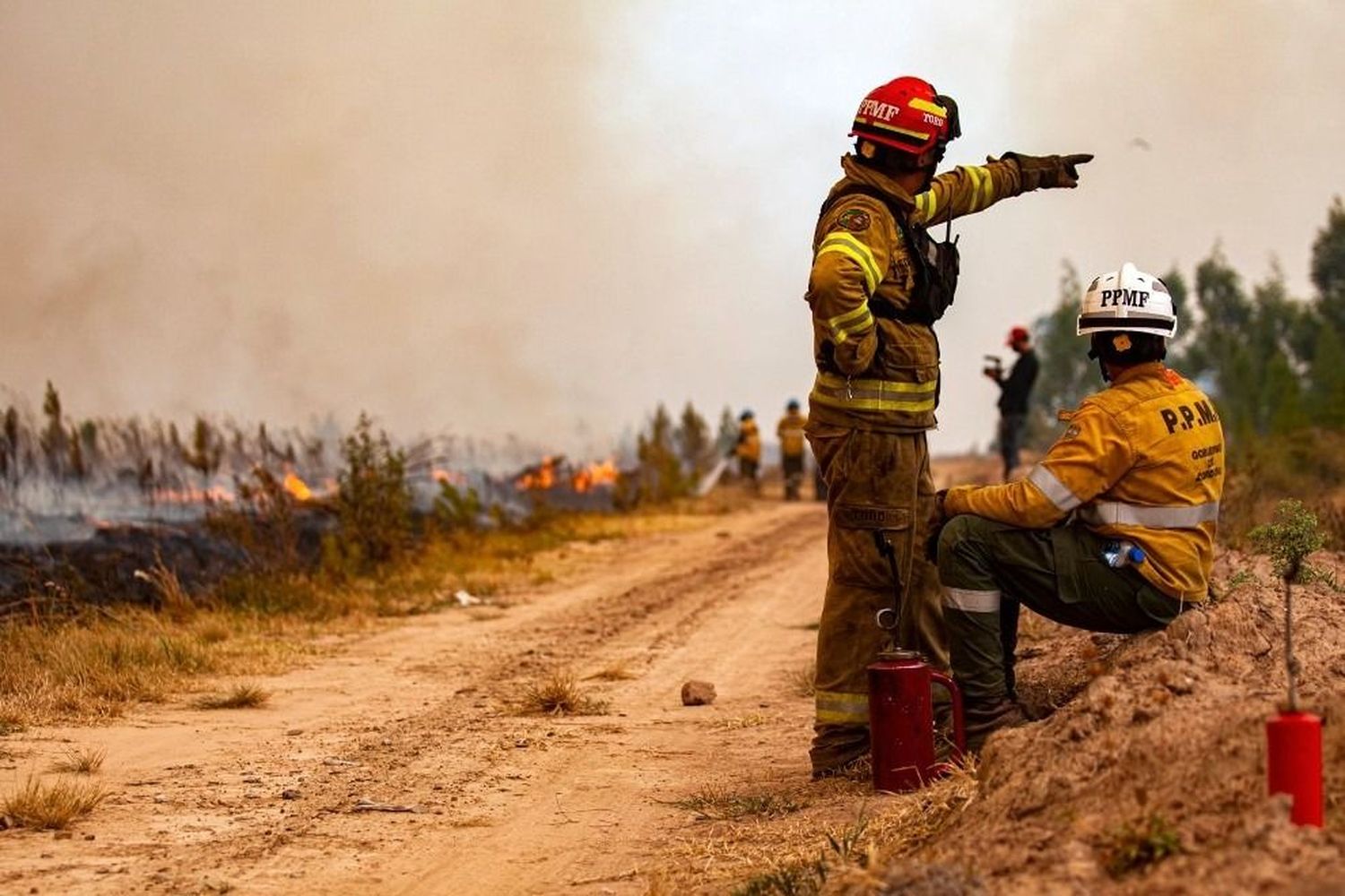 Aseguran que controlaron el incendio en Valle de Punilla, pero se mantiene el alerta extremo