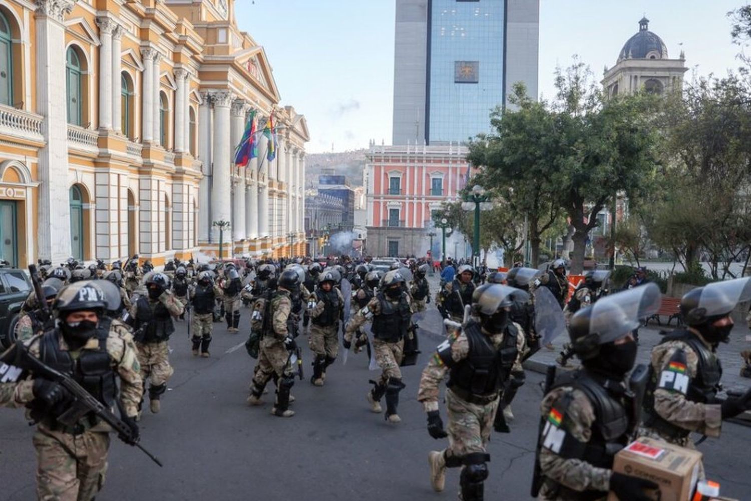 El gobierno argentino condenó el intento de golpe en Bolivia