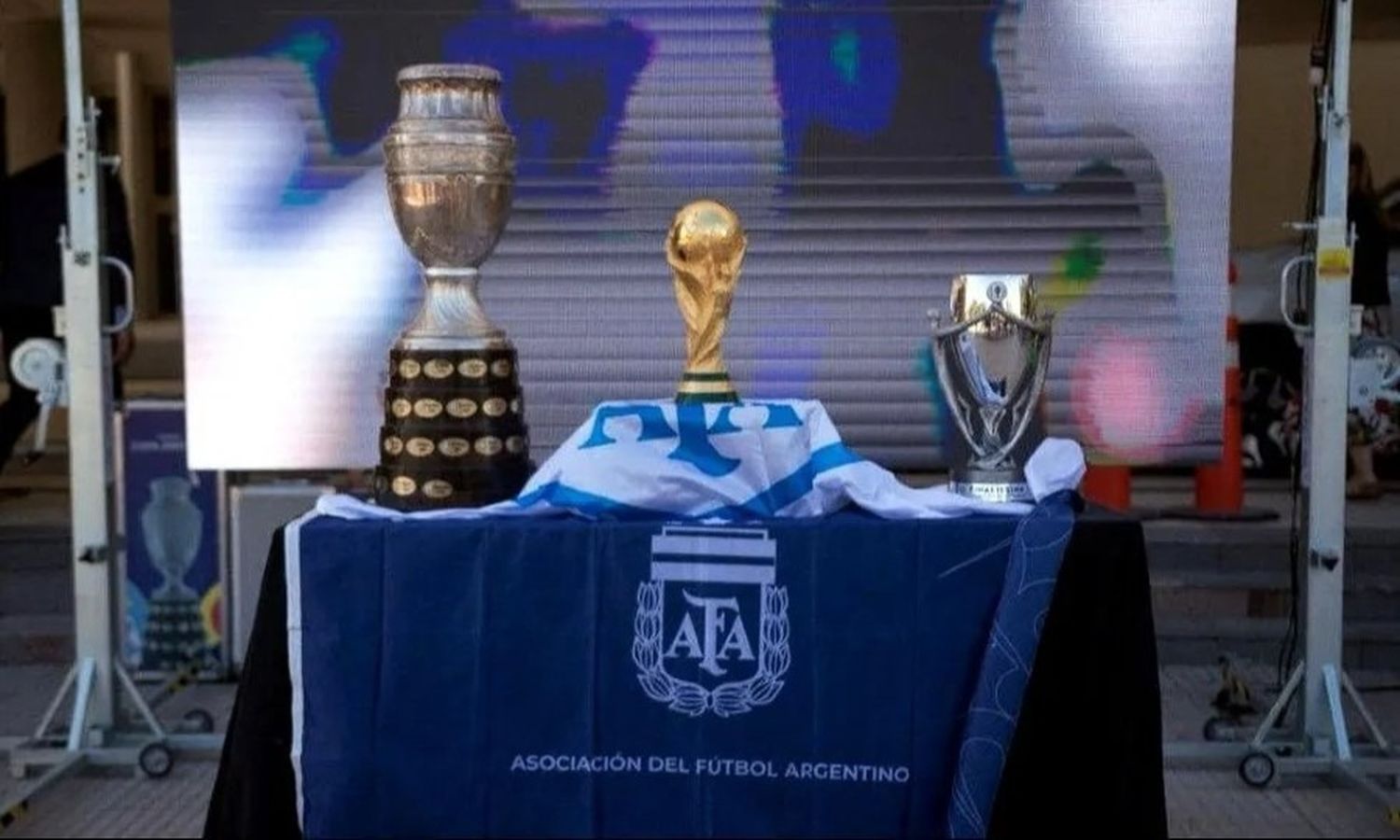 Llegan la Copa del Mundo, la Copa América y la Finalíssima a Necochea