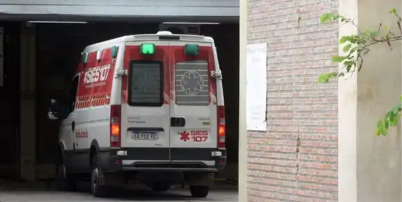 Violento asalto en un kiosco de San Cristóbal: una mujer fue agredida y sufrió lesiones