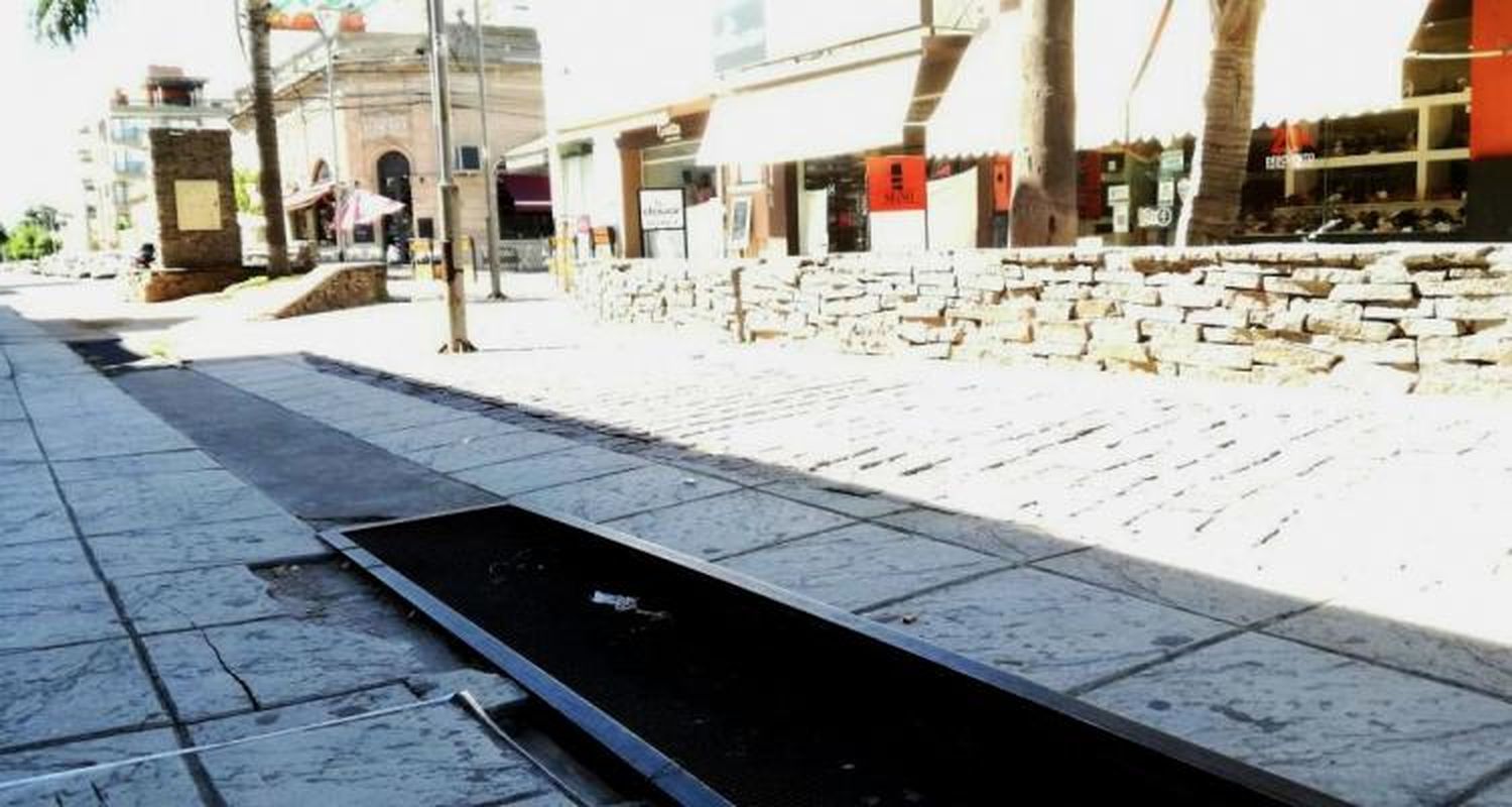 El mal estado de la Peatonal provocó debate en el Concejo Deliberante