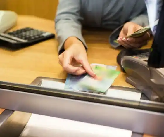 El máximo en efectivo es entre 10 y 12 mil pesos. Imagen ilustrativa.