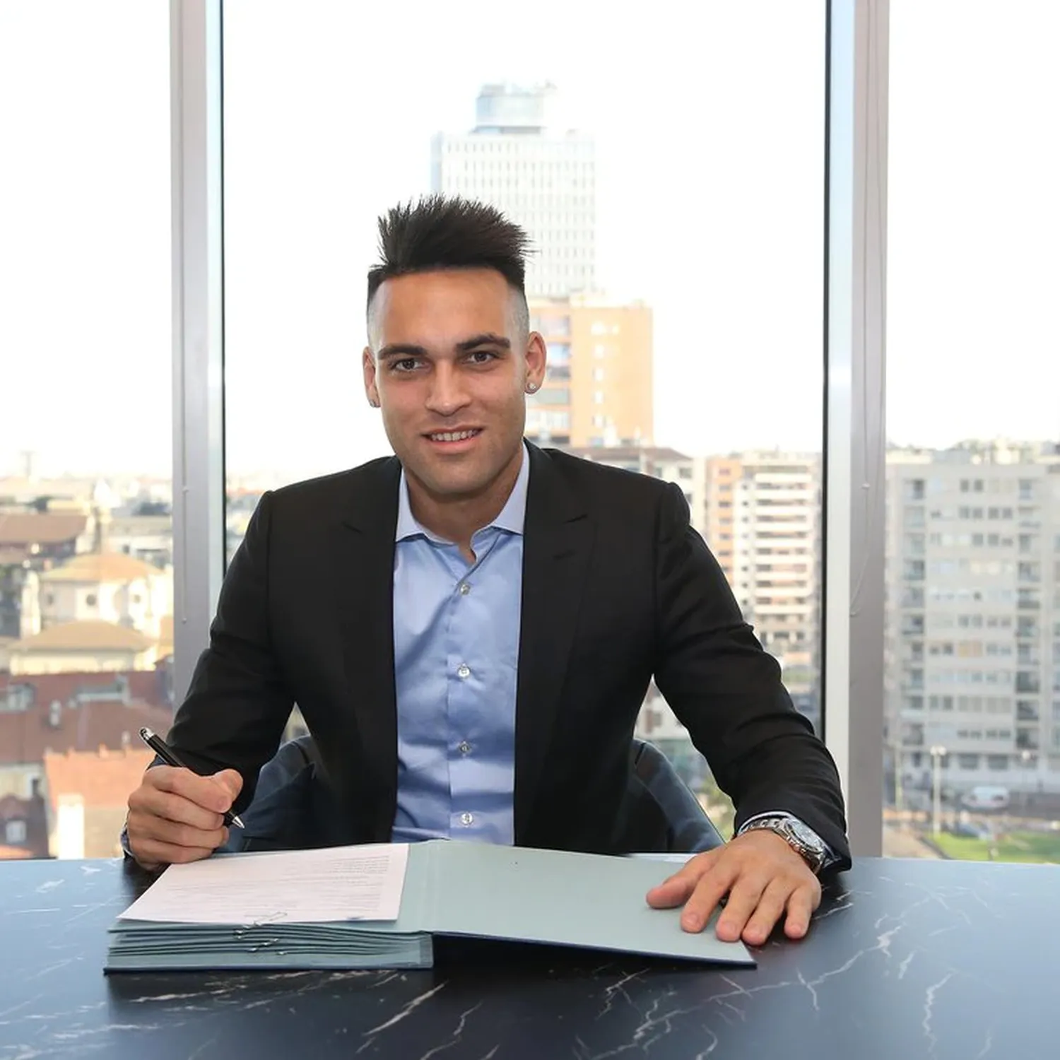 Lautaro Martínez renovó su contrato con el Inter hasta 2026