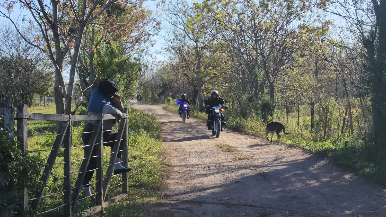 incendio bomberos zapadores fuego rafaela hacendados campo agro urbano policia policial policiales patrullero hacendados de rafaela gur guardia urbana - 6