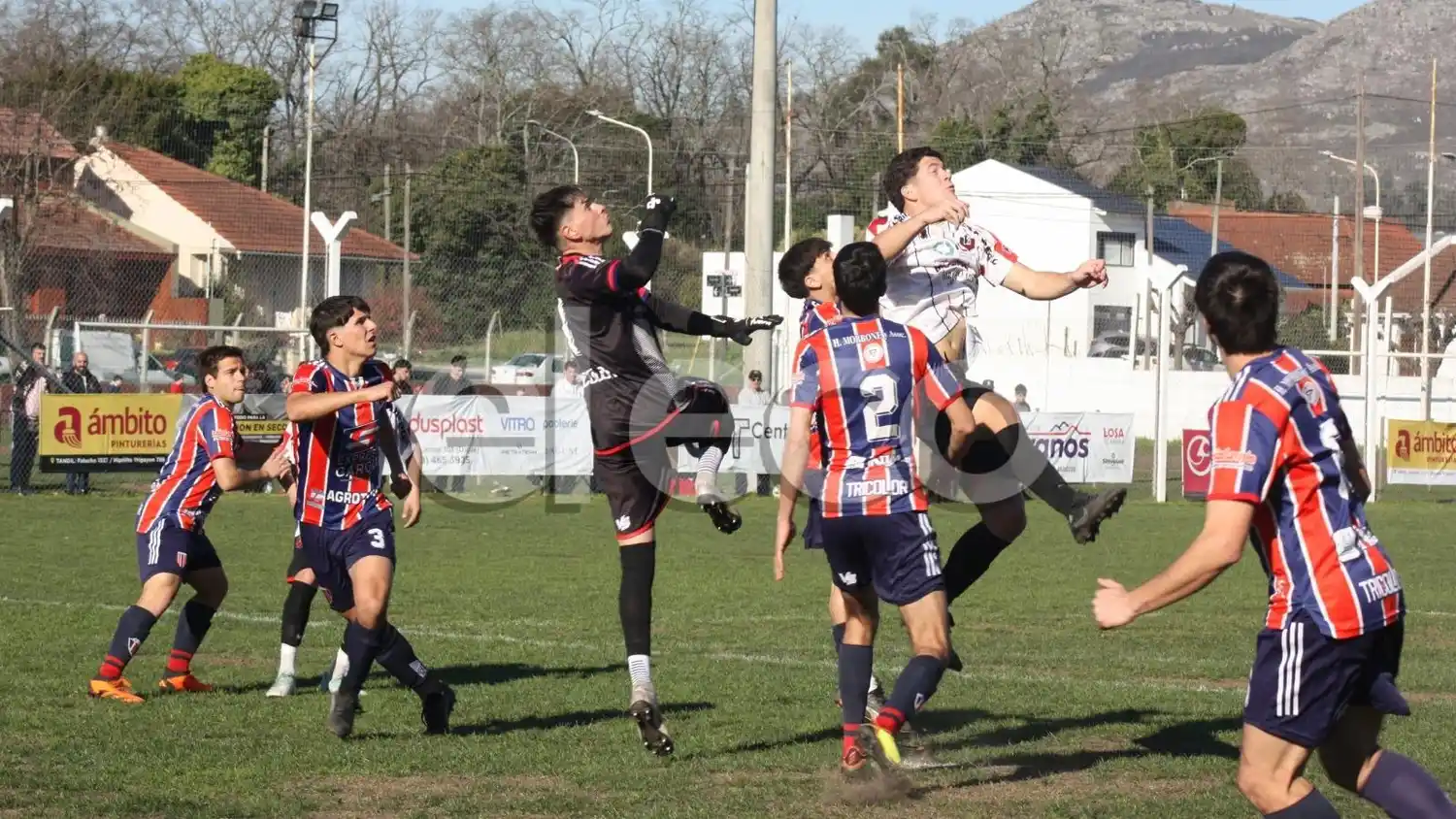 Ferro e Independiente se enfrentarán en la primera fecha.