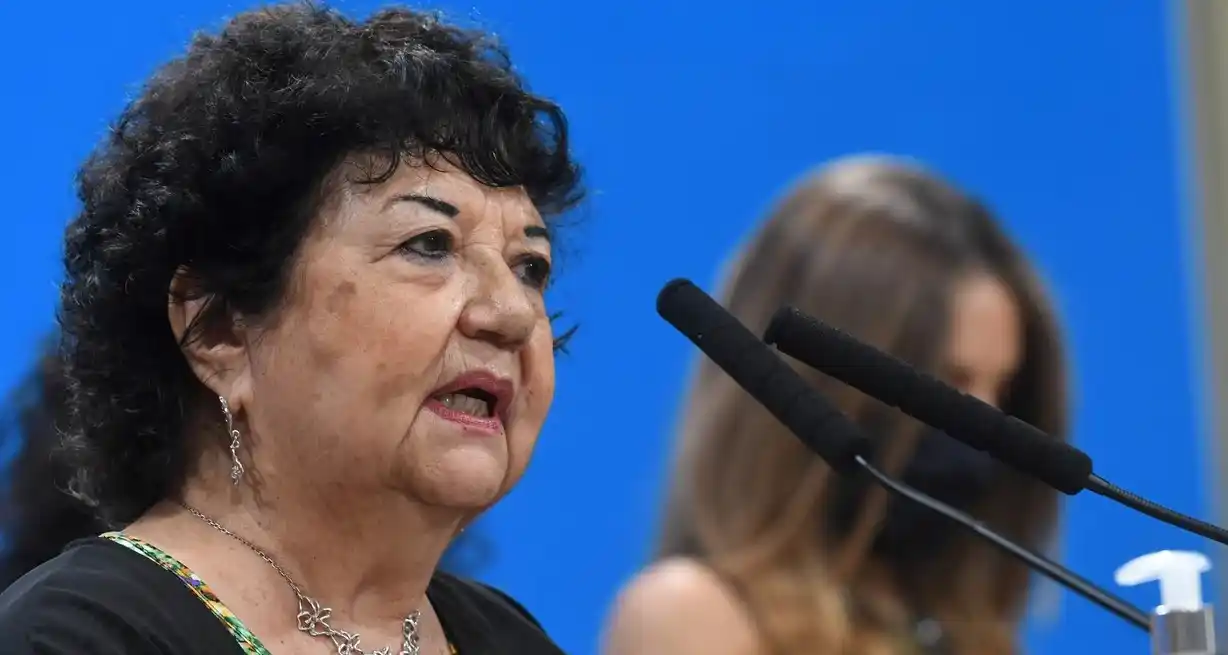 Los botones antipánicos, las perimetrales "son actos burocráticos, pero no tienen políticas consecuentes de amparo", sostiene Dora Barrancos.