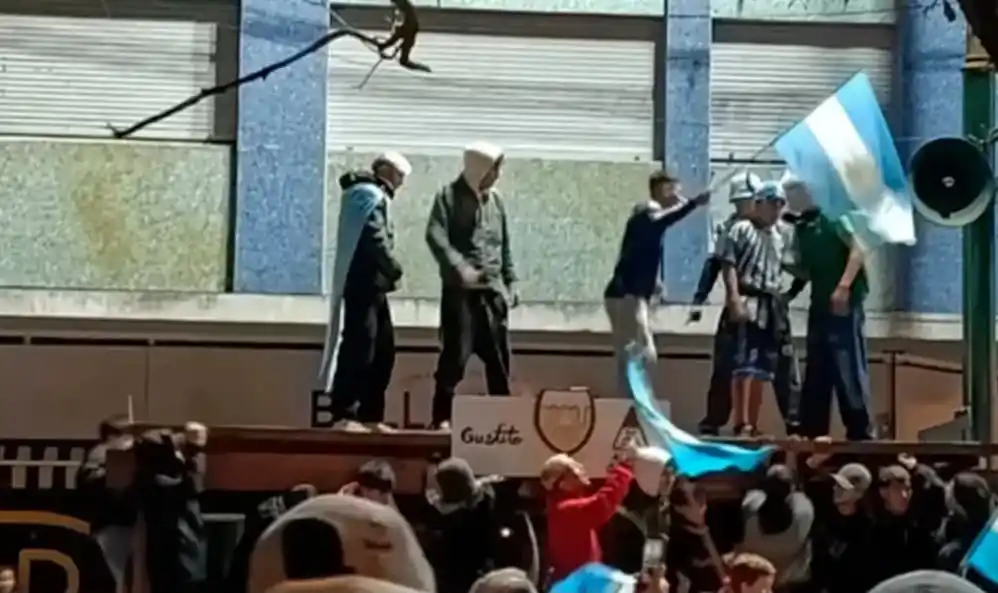 El hecho ocurrió en el bar Bella Vista.