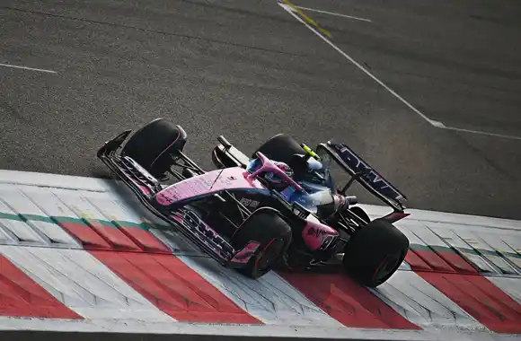 F1 en Abu Dhabi: Colapinto sufrió una mala clasificación y largará 20° en la última carrera del año