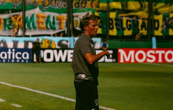 Mariano Charlier, hasta fin de año al mando de Aldosivi