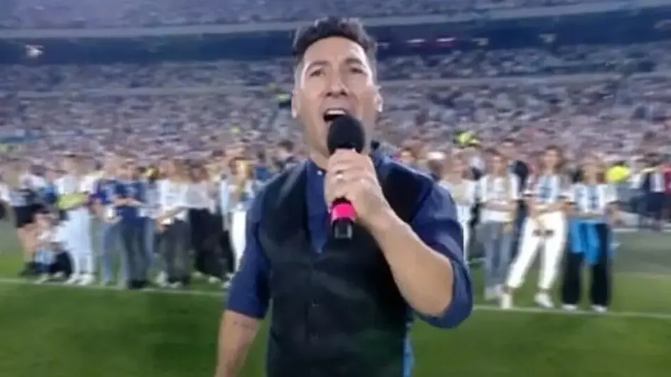 Ariel Ardit: "Cantar ante 85.000 personas siendo campeones del mundo fue la emoción más grande que he tenido en años"