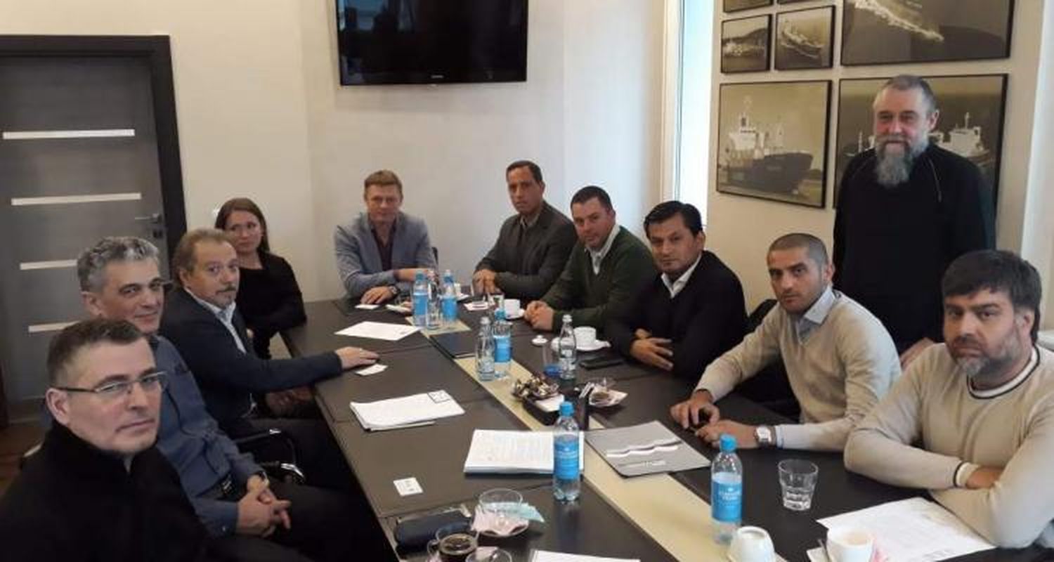 La delegación del Puerto espera respuestas de Baltic Shipping