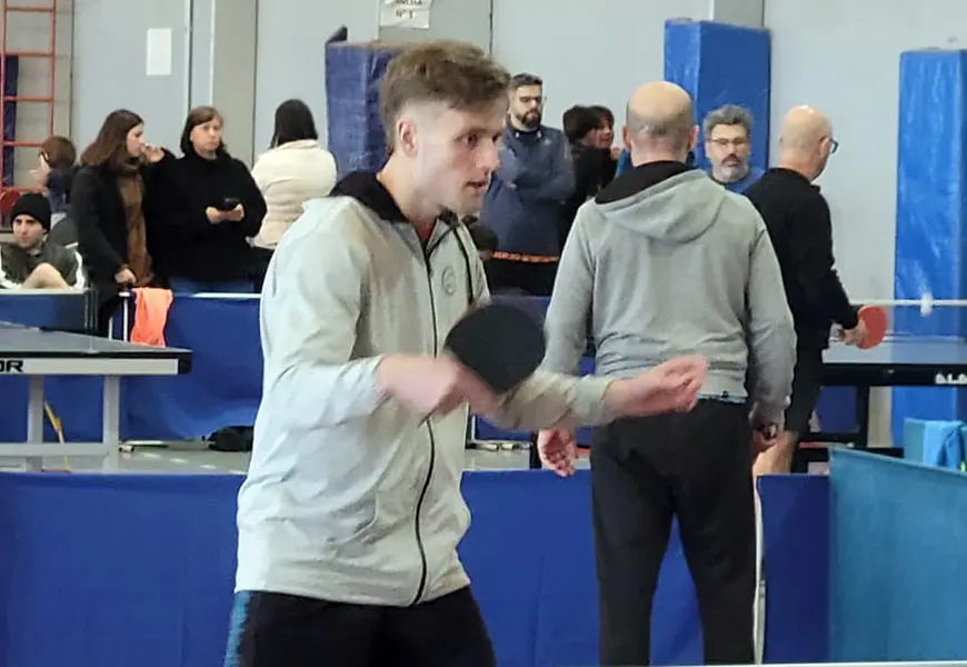 Un Polideportivo colmado en el torneo de Ping Pong