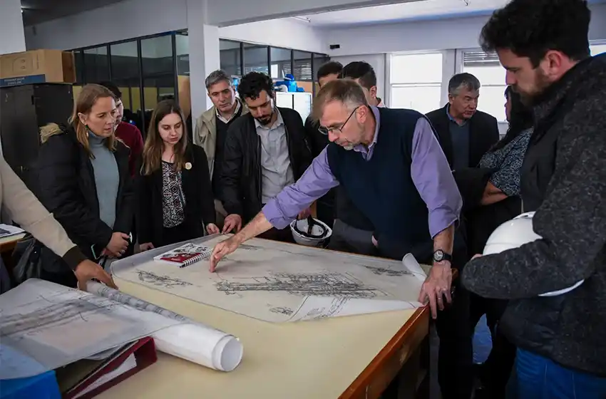 El Gobierno nacional busca reactivar el Astillero Río Santiago de Ensenada