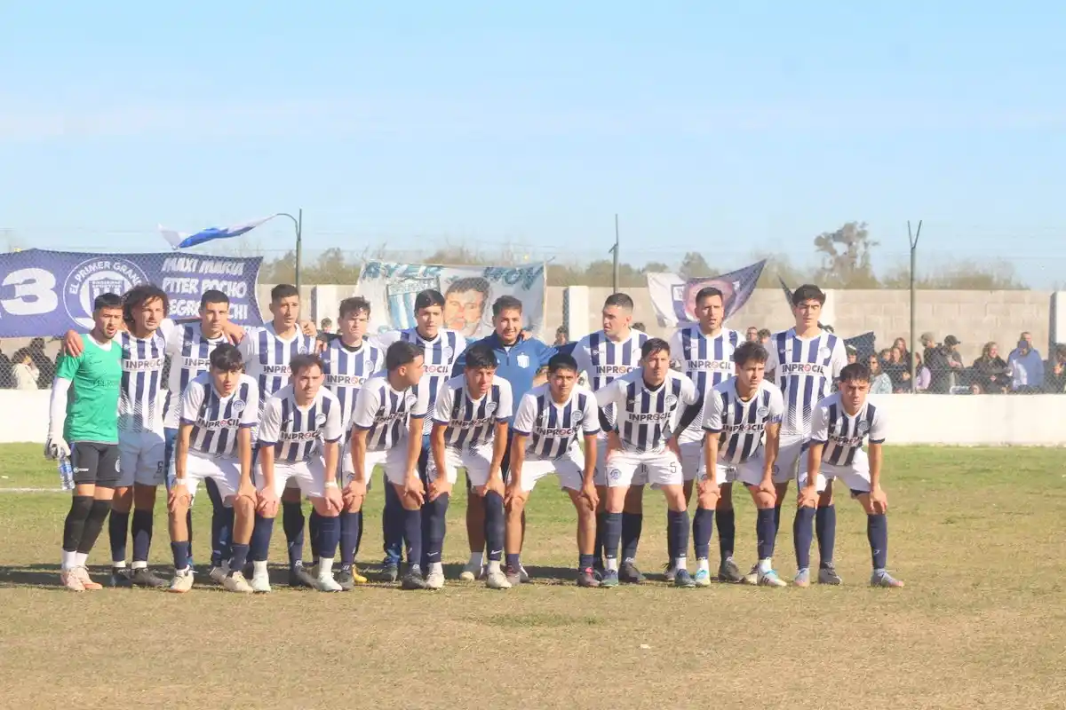 Torneo Oficial 2025
Sociedad Sportiva  se metió en el Petit Torneo