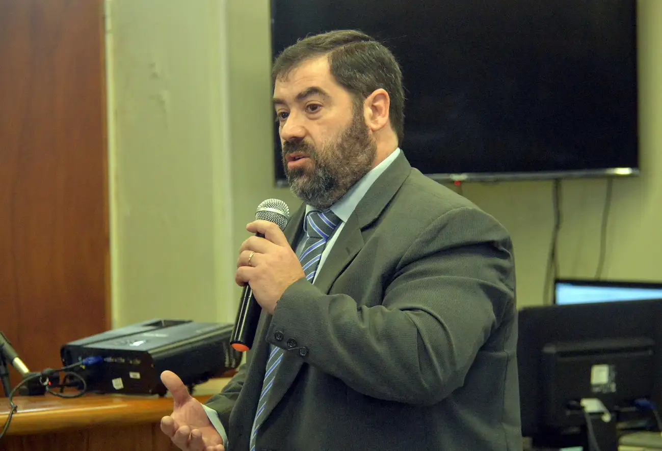 El defensor Pablo Molina Marañón