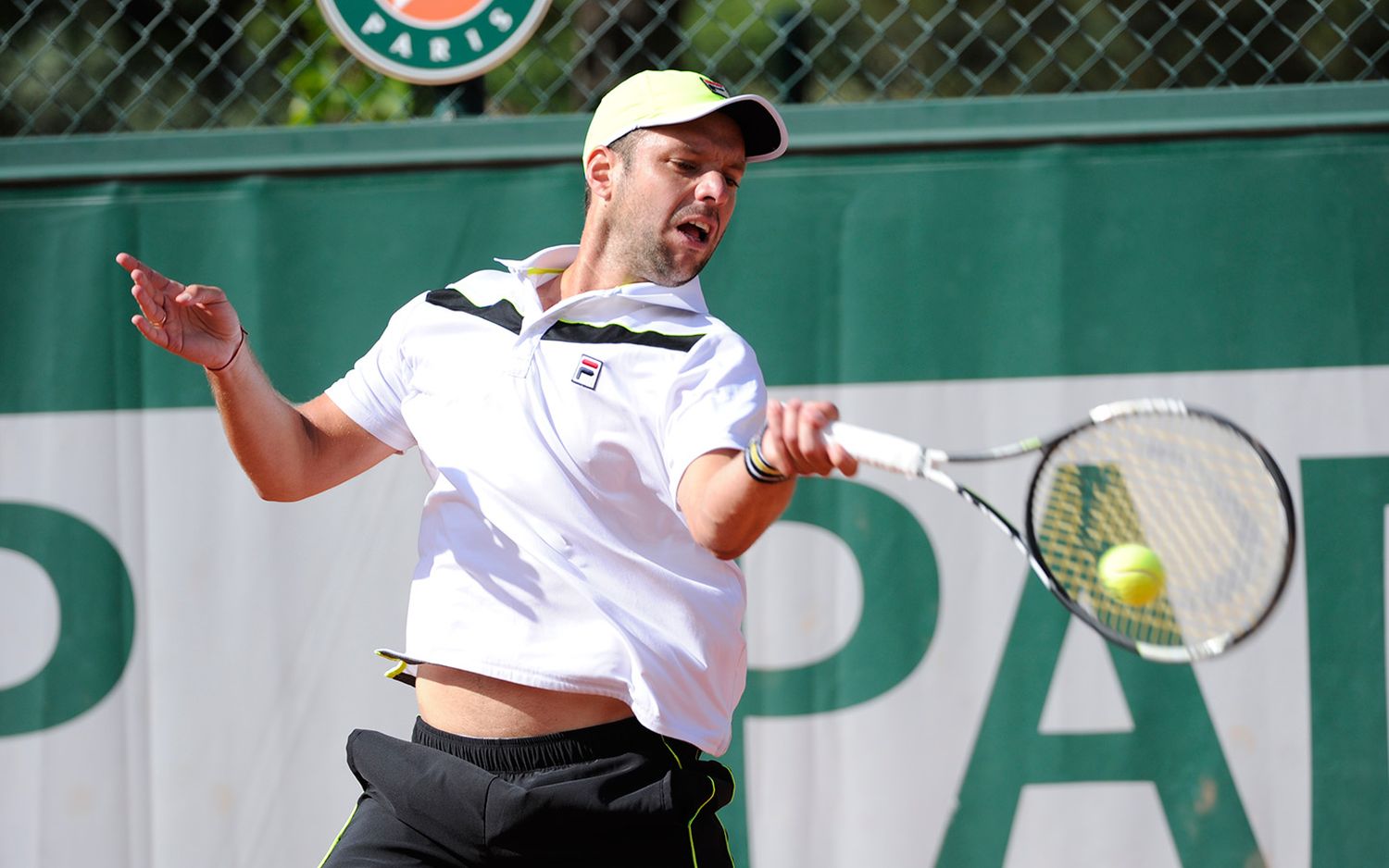 Zeballos debutó con triunfo en Roland Garros