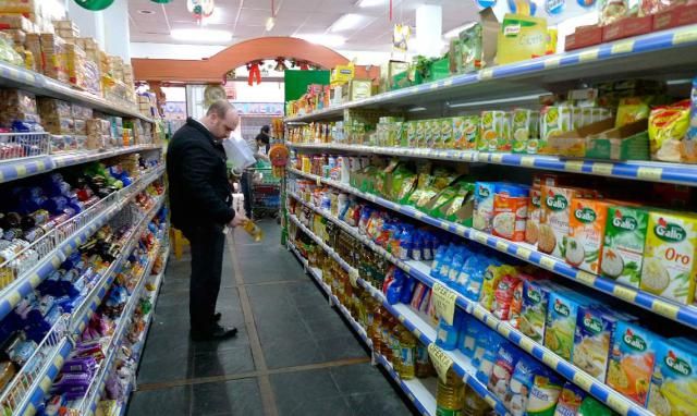 El consumo de abril volvió a registrar una caída
