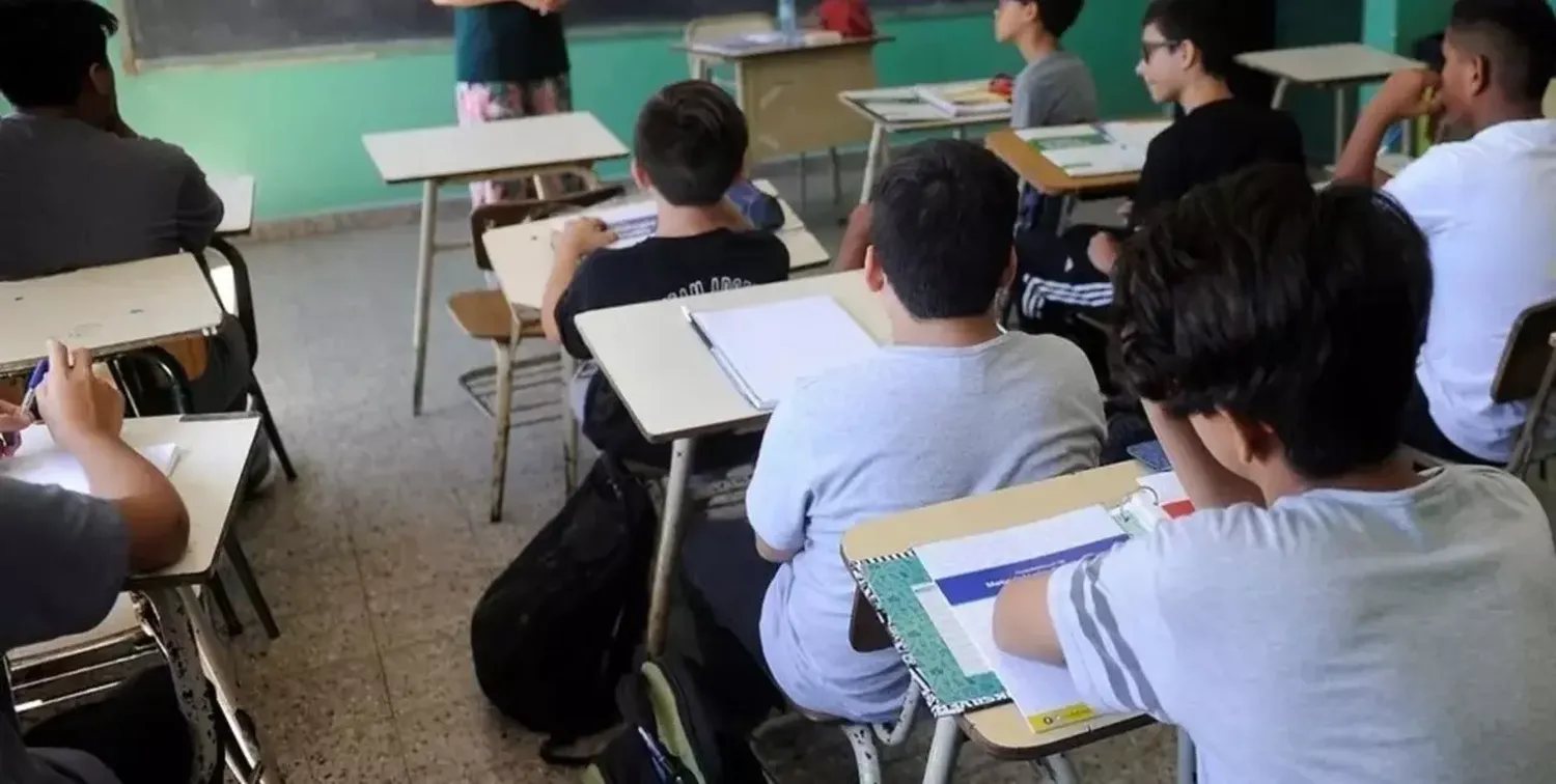 Todo por un dogma: El mal ejemplo de Santa Fe en educación