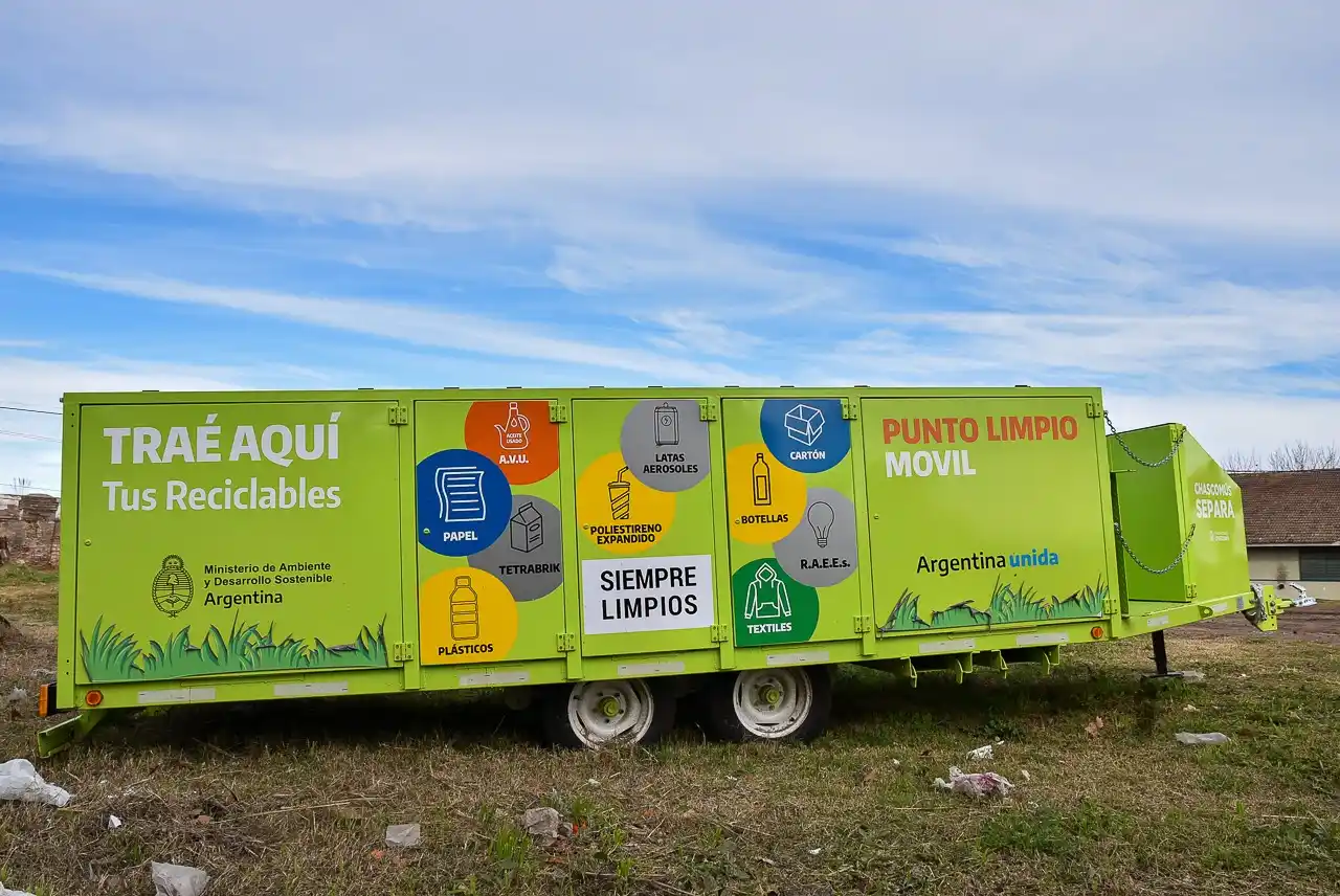 El punto limpio móvil estará este sábado en el barrio Lomas Altas