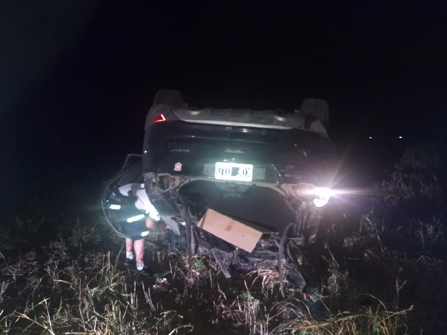 En Brinkmann, un hombre perdió el control de su auto y resultó lesionado 