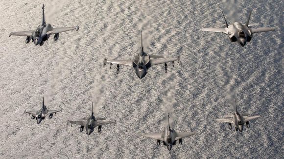 Operación Eastern Sentry: OTAN refuerza su defensa aérea en el flanco oriental tras incursión de drones rusos en Polonia